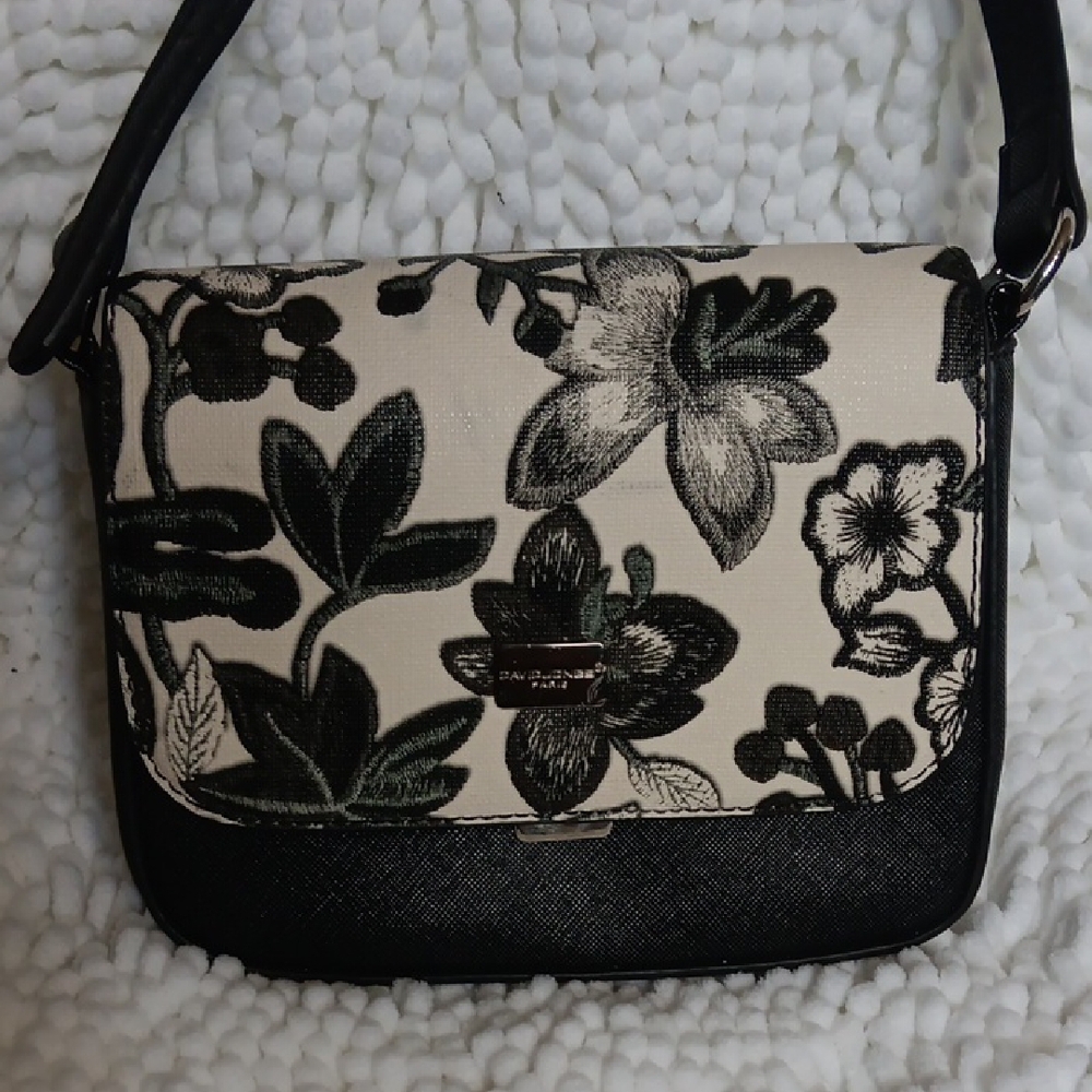Elegant Black and White Floral Crossbody Bag